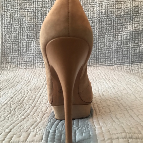 Women’s ALDO High Heel Pump - Picture 3 of 7